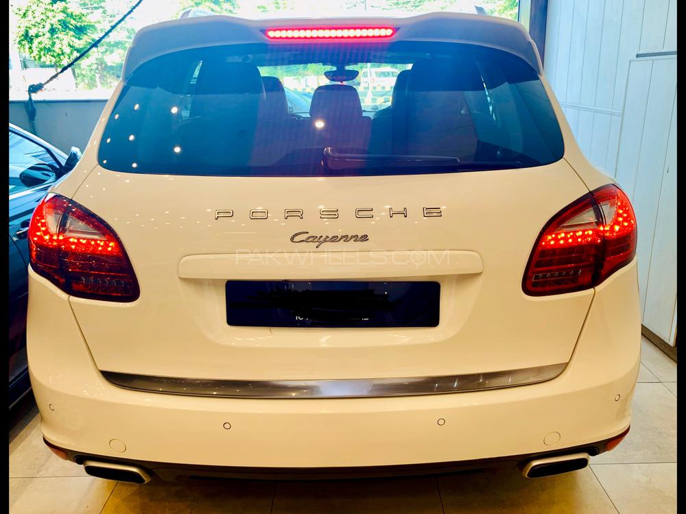 Porsche Cayenne 2011 for Sale in Lahore Porsche Cayenne 2011 for Sale in Lahore Image-13