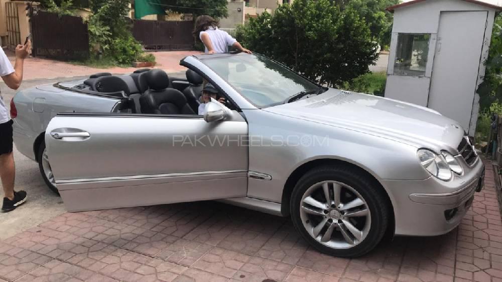 Mercedes Benz E Class Cabriolet 2006 for Sale in Islamabad Image-1