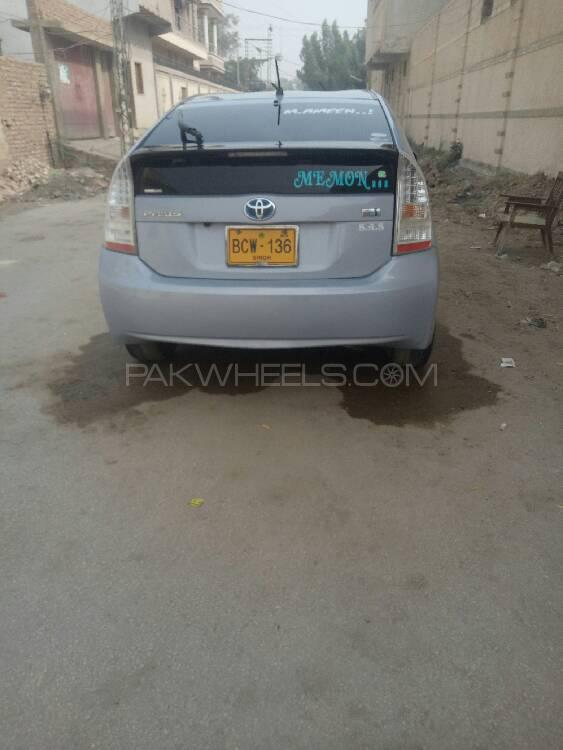 Toyota Prius 2011 for Sale in Nawabshah Image-1