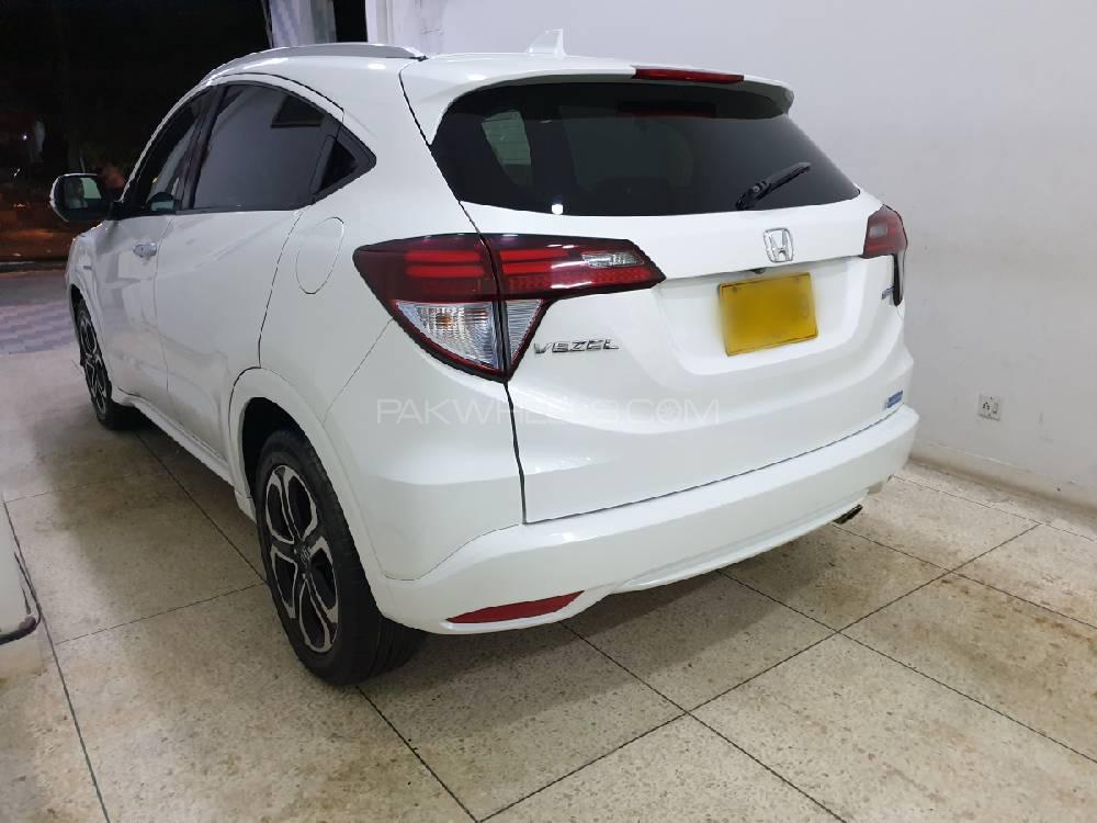 Honda Vezel 2015 for Sale in Karachi Honda Vezel 2015 for Sale in Karachi Image-6