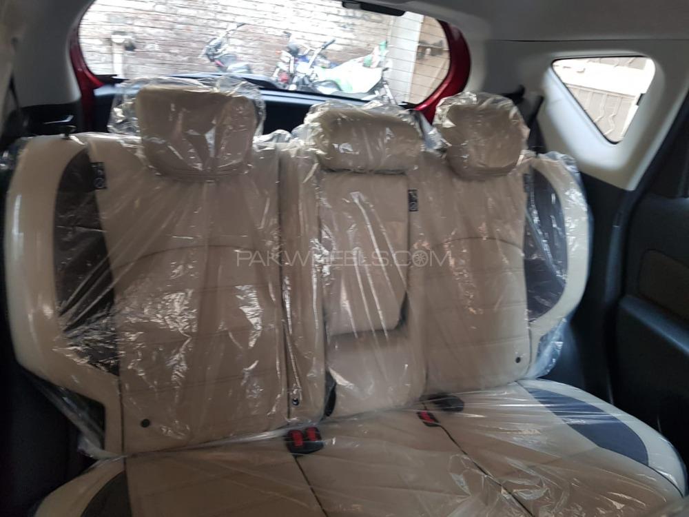 Nissan Note 2016 for Sale in Lahore Nissan Note 2016 for Sale in Lahore Image-6