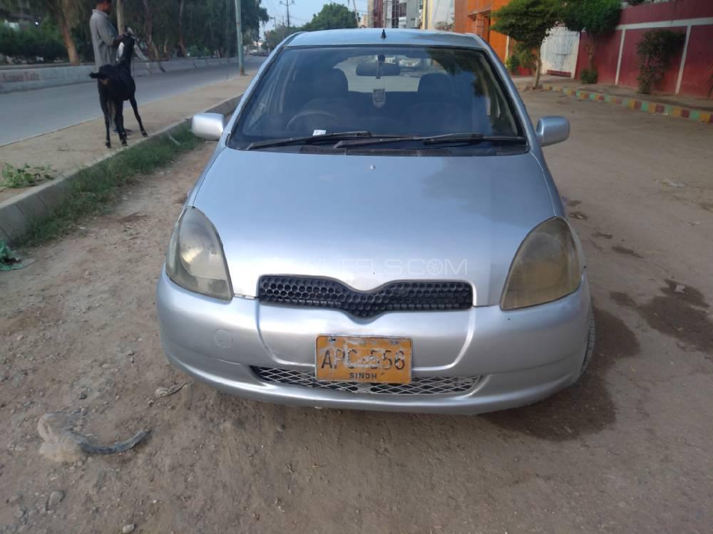 Toyota Vitz 2000 for Sale in Karachi Toyota Vitz 2000 for Sale in Karachi Image-5