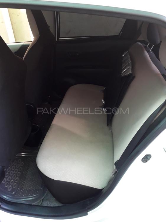 Toyota Vitz 2012 for Sale in Rawalpindi Toyota Vitz 2012 for Sale in Rawalpindi Image-9