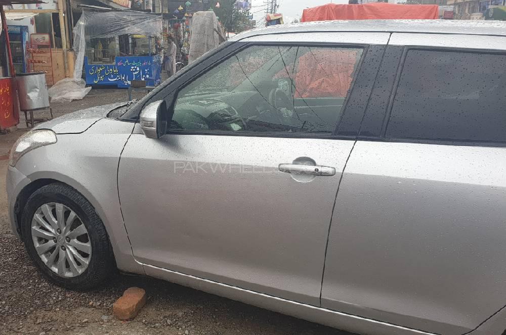 Suzuki Swift 2011 for Sale in Abbottabad Suzuki Swift 2011 for Sale in Abbottabad Image-6