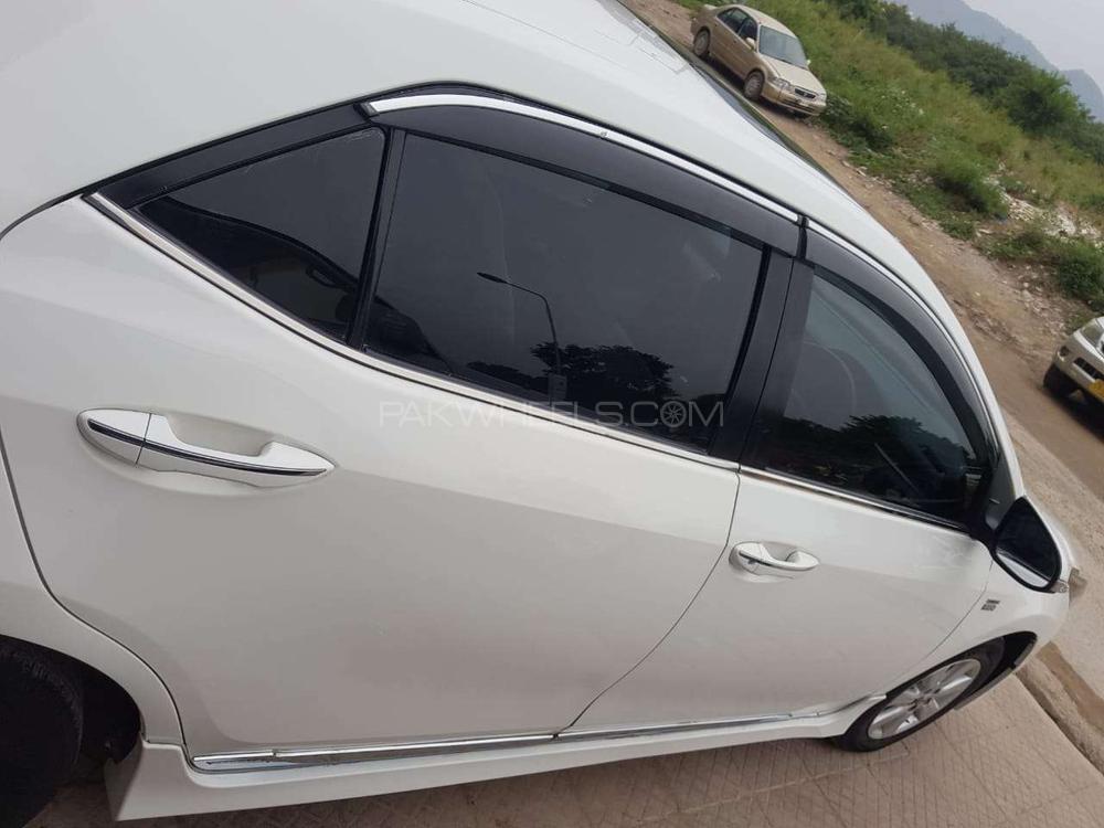 Toyota Corolla 2014 for Sale in Islamabad Toyota Corolla 2014 for Sale in Islamabad Image-4