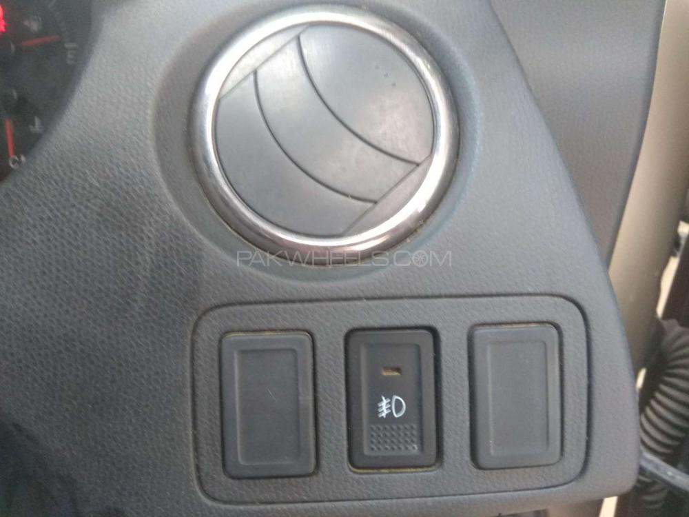 Suzuki Swift 2017 for Sale in Karachi Suzuki Swift 2017 for Sale in Karachi Image-7