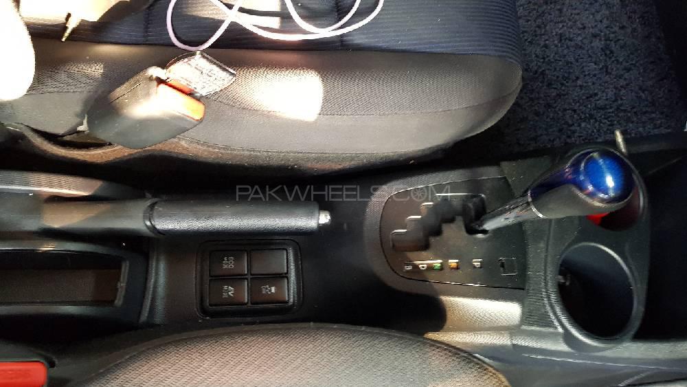 Toyota Aqua 2015 for Sale in Peshawar Toyota Aqua 2015 for Sale in Peshawar Image-8