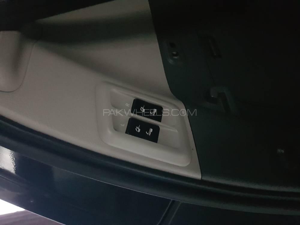 Toyota Prado 2012 for Sale in Gujrat Toyota Prado 2012 for Sale in Gujrat Image-9