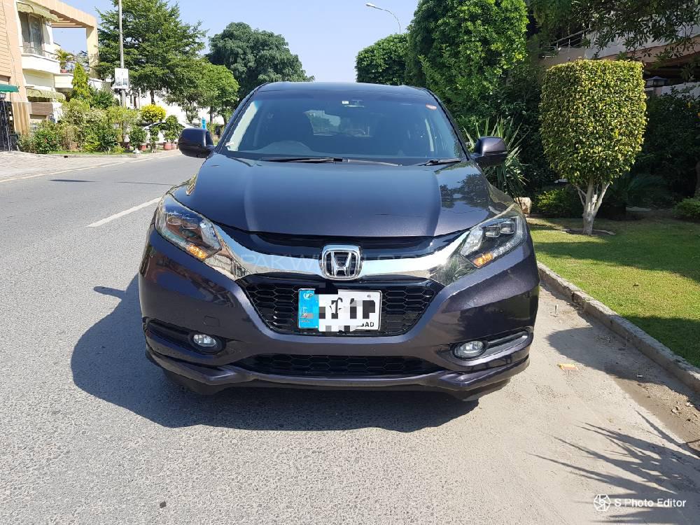 Honda Vezel 2014 for Sale in Lahore Image-1