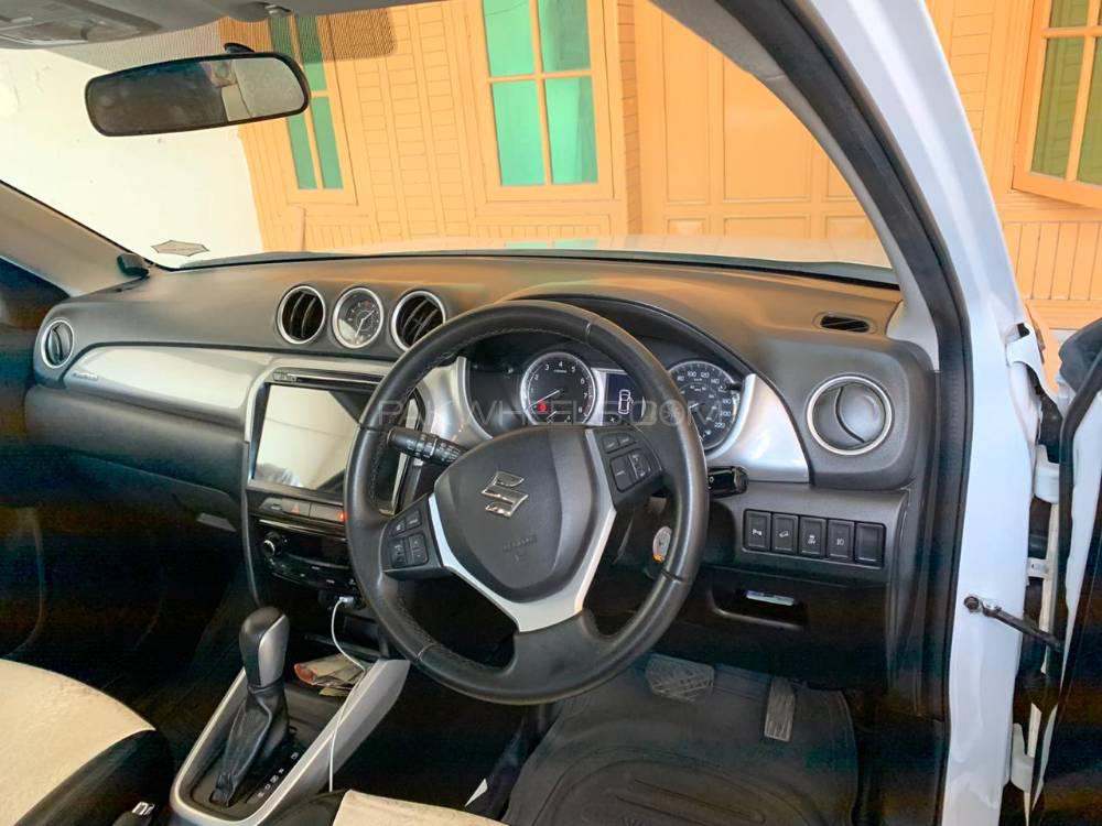 Suzuki Vitara 2018 for Sale in Sialkot Suzuki Vitara 2018 for Sale in Sialkot Image-2