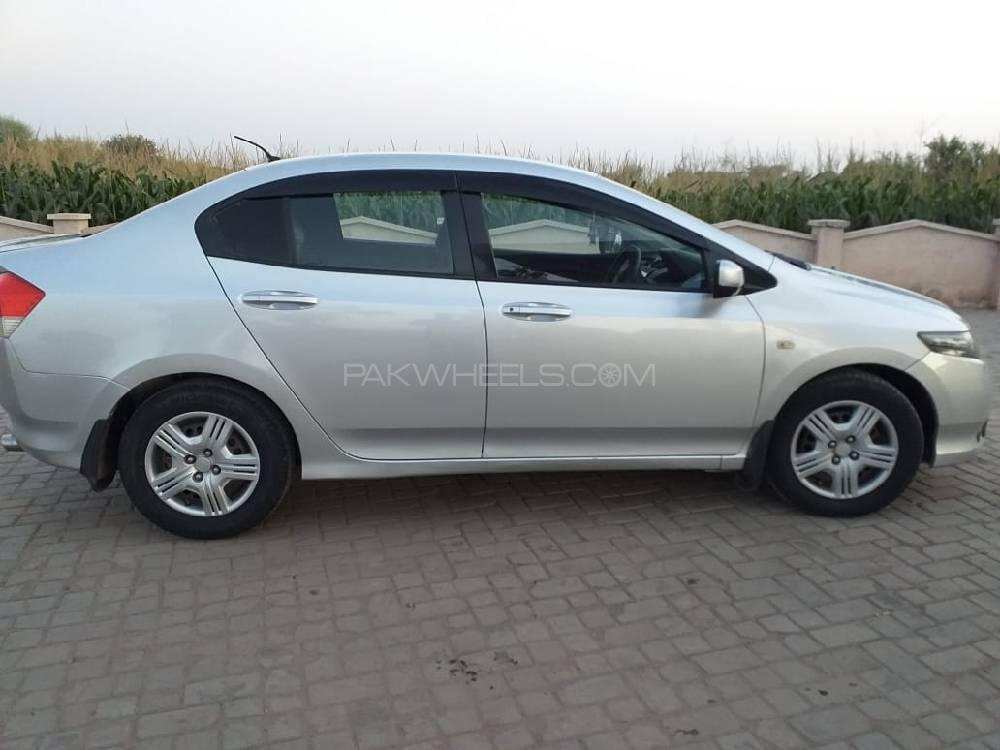 Honda City 2009 for Sale in Sahiwal Honda City 2009 for Sale in Sahiwal Image-3