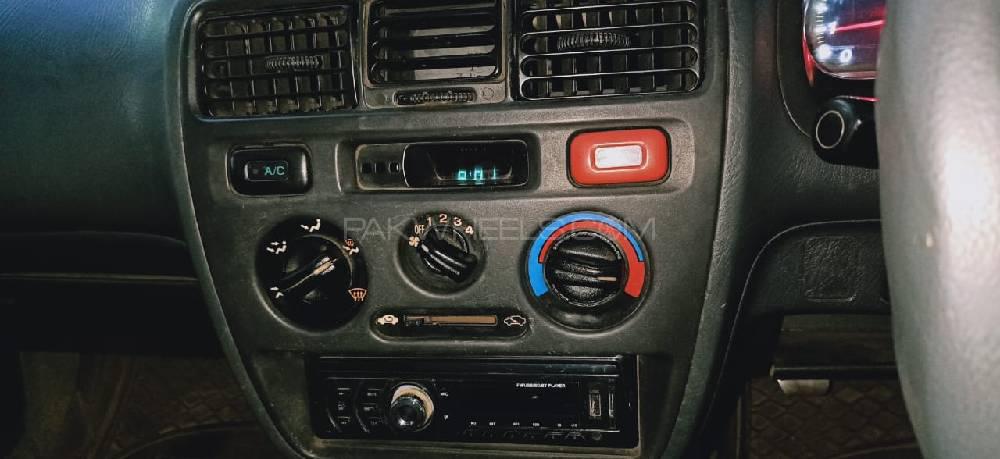 Honda City 2001 for Sale in Vehari Honda City 2001 for Sale in Vehari Image-16