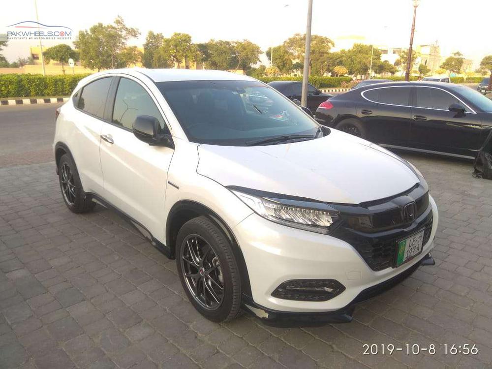 Honda Vezel 2018 for Sale in Lahore Honda Vezel 2018 for Sale in Lahore Image-2