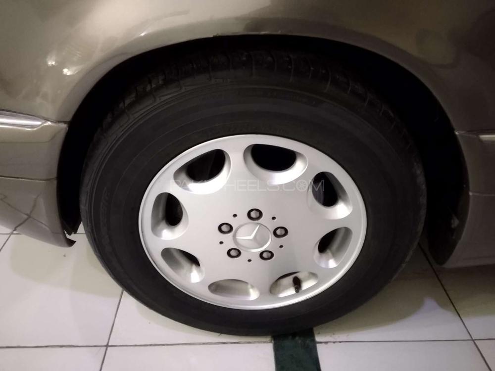 Mercedes Benz S Class 1993 for Sale in Lahore Mercedes Benz S Class 1993 for Sale in Lahore Image-4