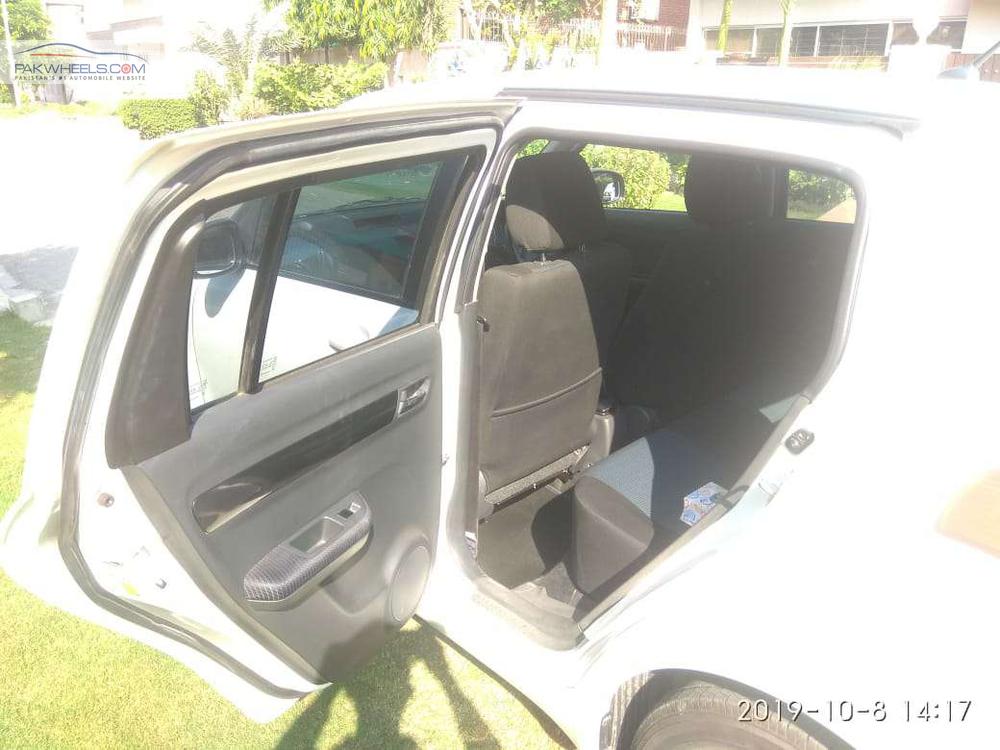 Suzuki Swift 2018 for Sale in Lahore Suzuki Swift 2018 for Sale in Lahore Image-12