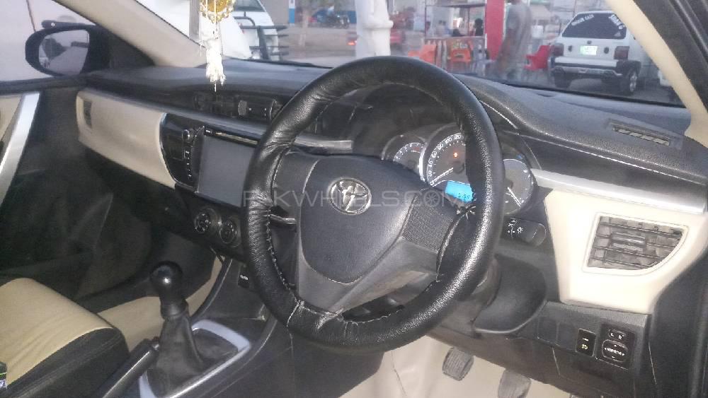 Toyota Corolla 2014 for Sale in Multan Toyota Corolla 2014 for Sale in Multan Image-11