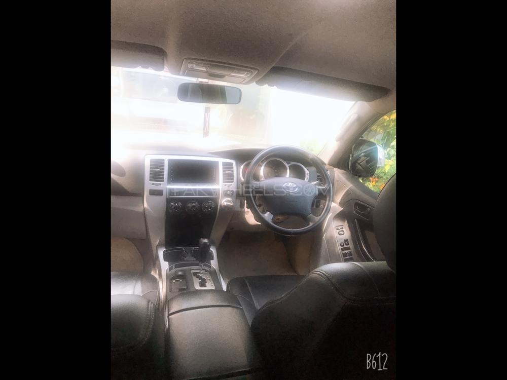 Toyota Surf 2004 for Sale in Islamabad Toyota Surf 2004 for Sale in Islamabad Image-10