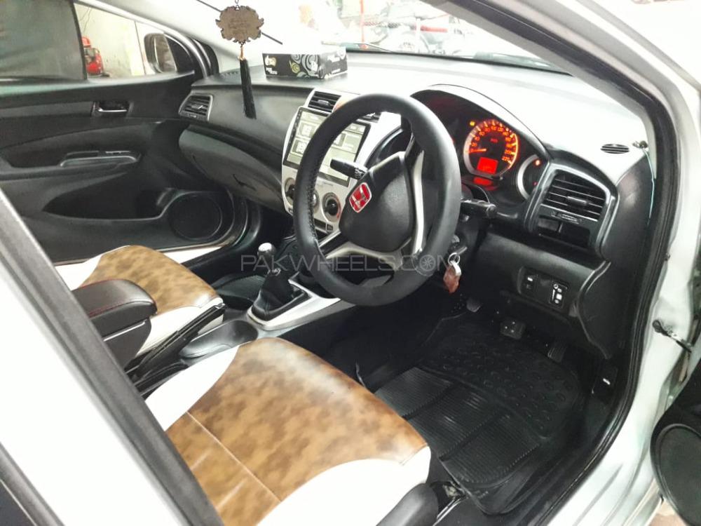 ہونڈا سٹی 2009 for Sale in لاہور ہونڈا سٹی 2009 for Sale in لاہور Image-9