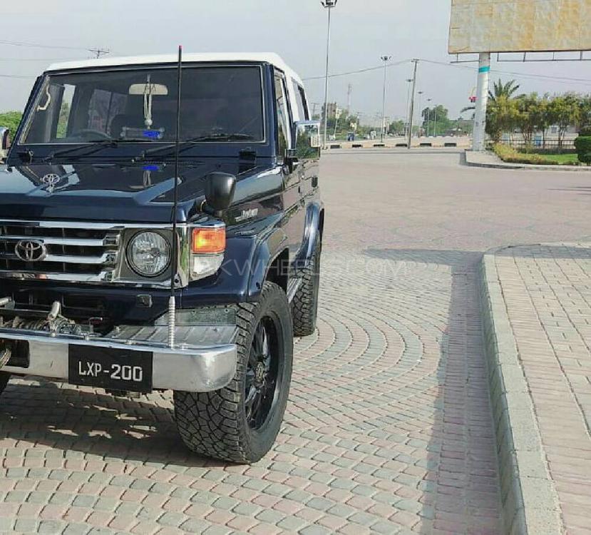 Toyota Land Cruiser 1985 for Sale in D.G.Khan Image-1