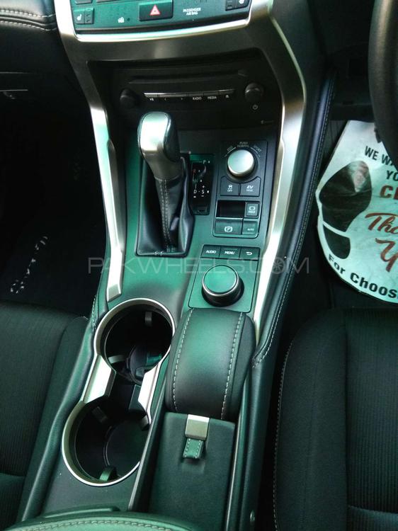 Lexus Nx 2014 for Sale in Lahore Lexus Nx 2014 for Sale in Lahore Image-10