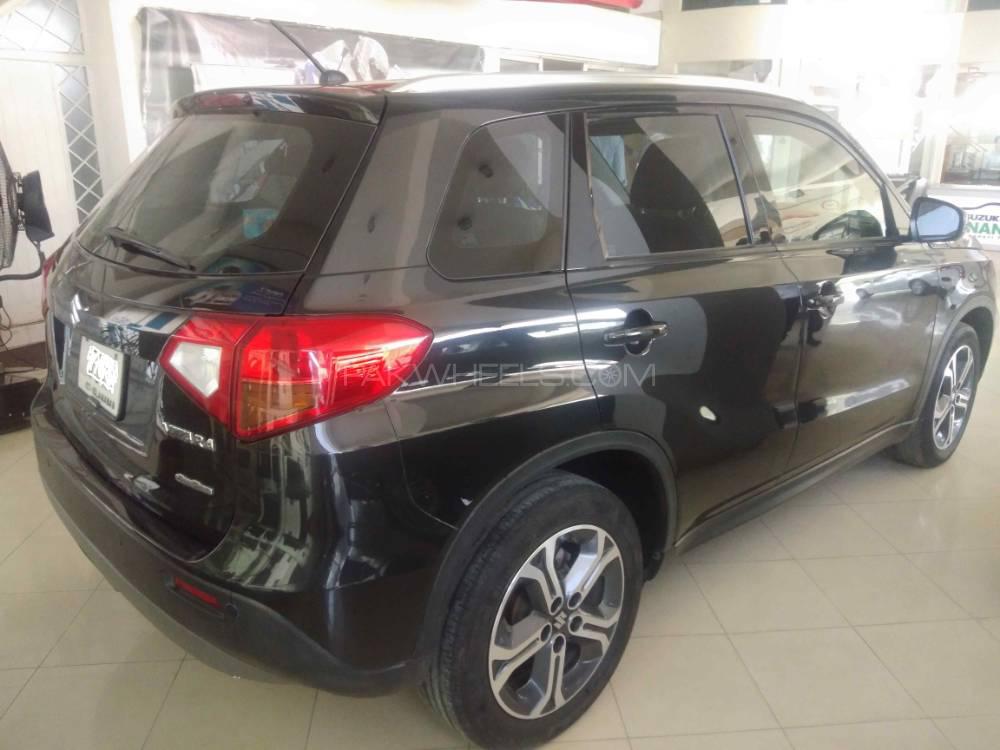 Suzuki Vitara 2017 for Sale in Islamabad Suzuki Vitara 2017 for Sale in Islamabad Image-5