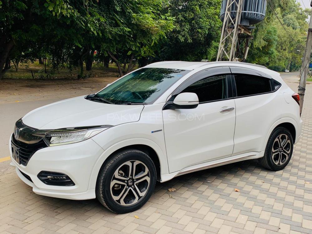 Honda Vezel 2018 for Sale in Lahore Honda Vezel 2018 for Sale in Lahore Image-3