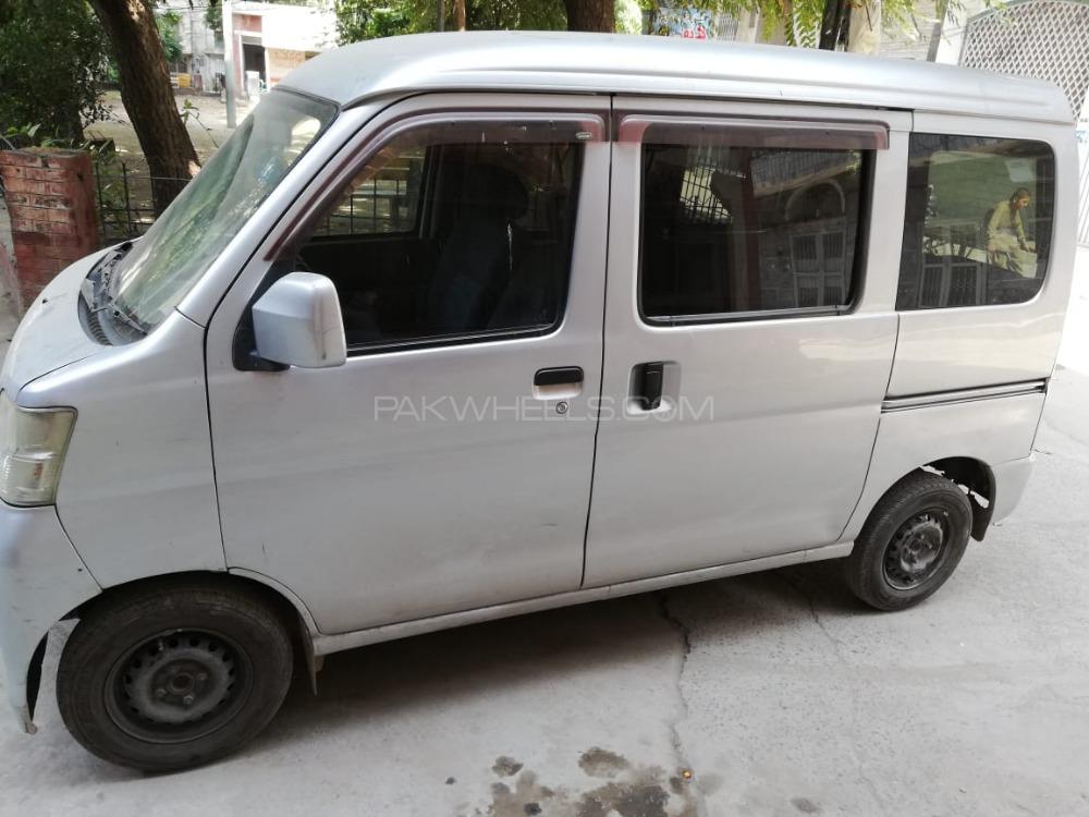 Daihatsu Hijet 2011 for Sale in Lahore Daihatsu Hijet 2011 for Sale in Lahore Image-3