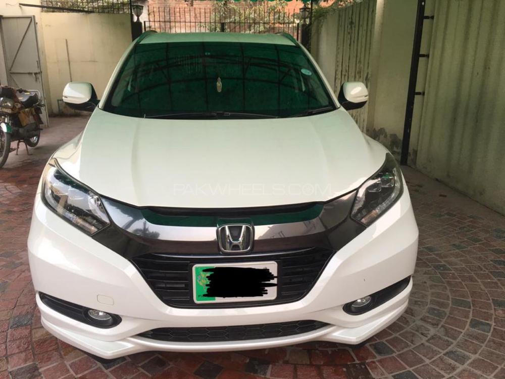 Honda Vezel 2013 for Sale in Lahore Honda Vezel 2013 for Sale in Lahore Image-2
