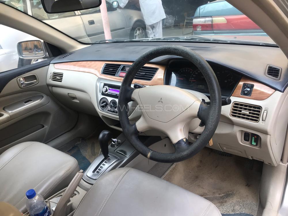 مٹسوبیشی لینسر 2006 for Sale in کراچی مٹسوبیشی لینسر 2006 for Sale in کراچی Image-6