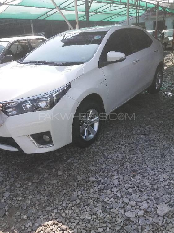 Toyota Corolla 2017 for Sale in Nowshera cantt Image-1