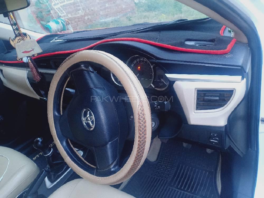 Toyota Corolla 2015 for Sale in Faisalabad Toyota Corolla 2015 for Sale in Faisalabad Image-5