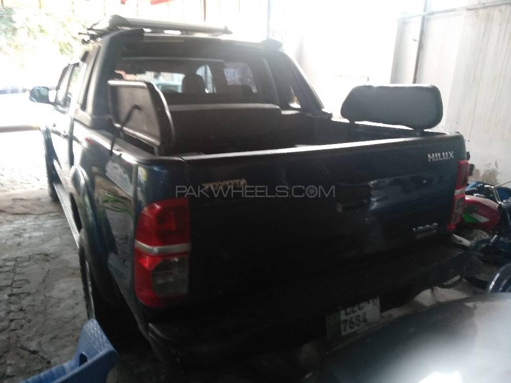 Toyota Hilux 2012 for Sale in Bahawalpur Toyota Hilux 2012 for Sale in Bahawalpur Image-5