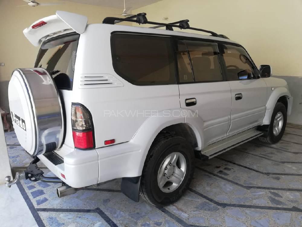 Toyota Prado 2002 for Sale in Peshawar Toyota Prado 2002 for Sale in Peshawar Image-3