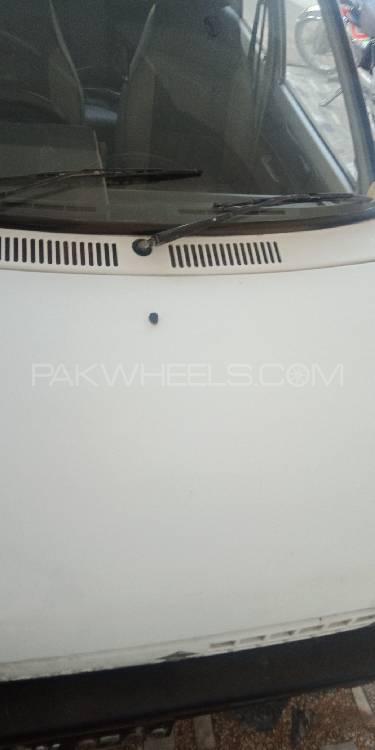 Suzuki Mehran 2005 for Sale in Lahore Suzuki Mehran 2005 for Sale in Lahore Image-6