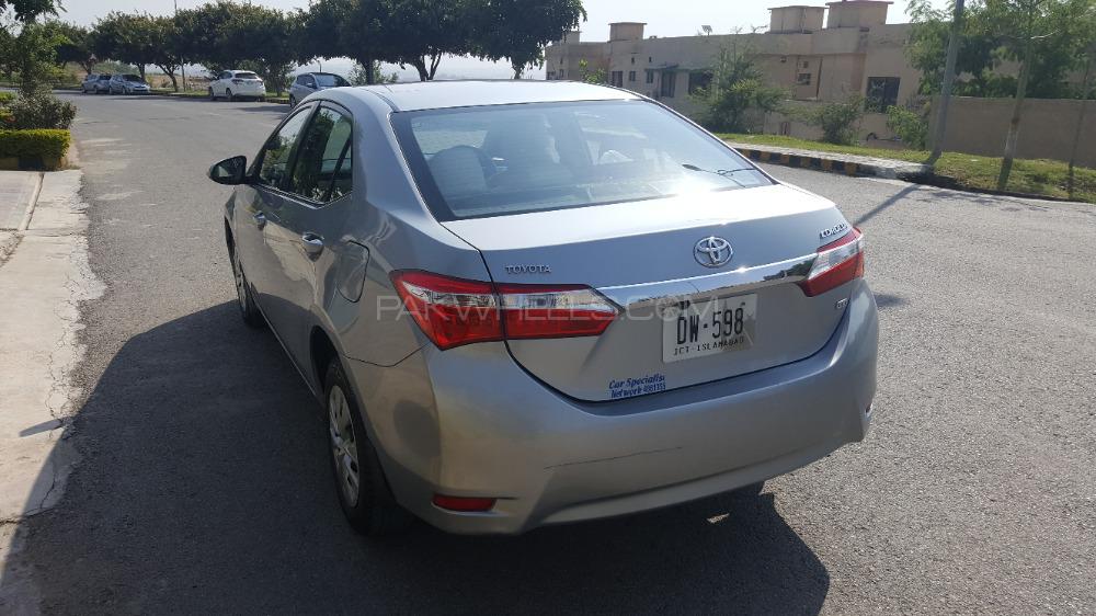 ٹویوٹا کرولا 2015 for Sale in اسلام آباد ٹویوٹا کرولا 2015 for Sale in اسلام آباد Image-5
