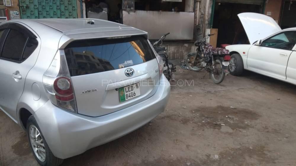 ٹویوٹا اکوا 2012 for Sale in کراچی ٹویوٹا اکوا 2012 for Sale in کراچی Image-3