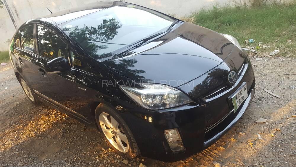 Toyota Prius 2009 for Sale in Nowshera Image-1