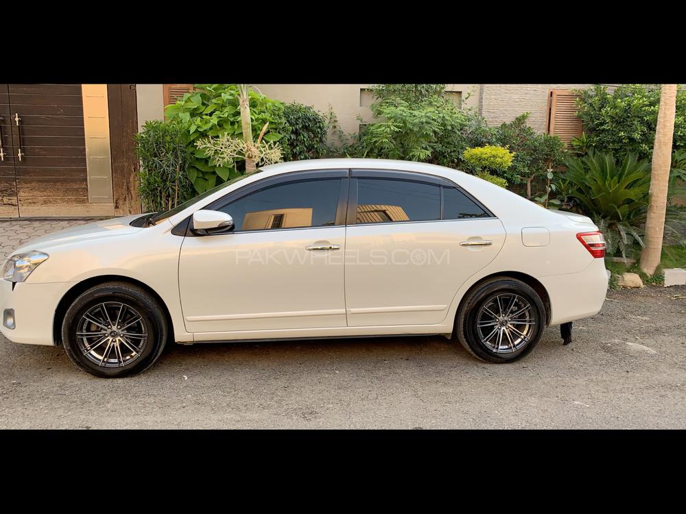 Toyota Premio 2015 for Sale in Karachi Toyota Premio 2015 for Sale in Karachi Image-2