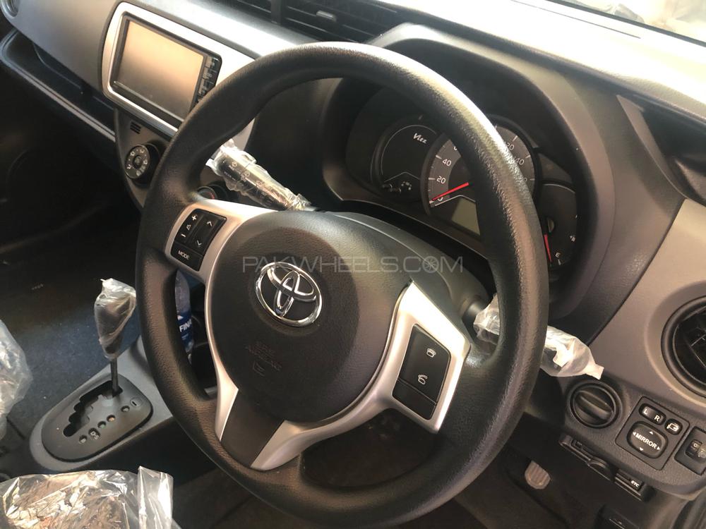 Toyota Vitz 2015 for Sale in Islamabad Toyota Vitz 2015 for Sale in Islamabad Image-6