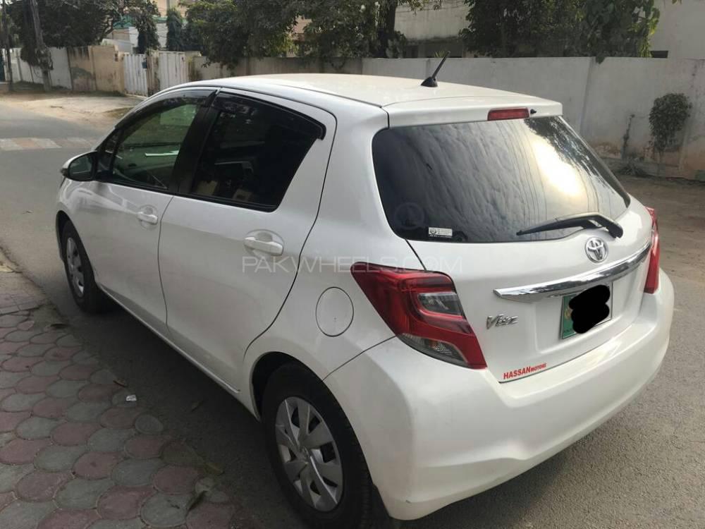 Toyota Vitz 2014 for Sale in Lahore Toyota Vitz 2014 for Sale in Lahore Image-2