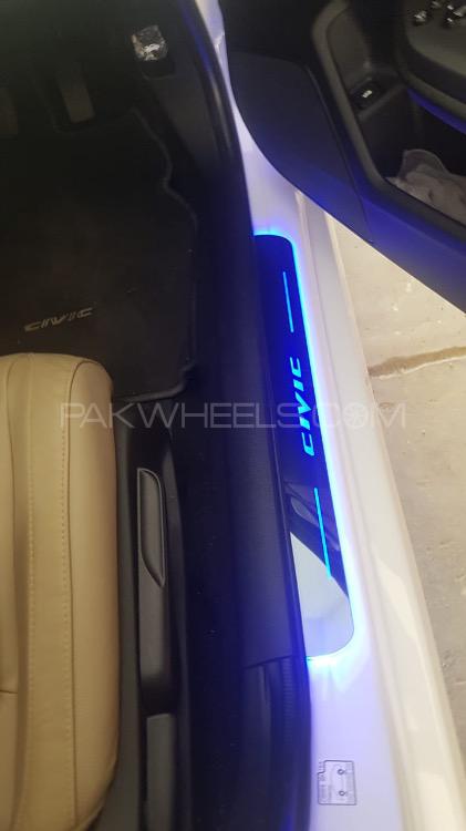 Honda Civic 2017 for Sale in Karachi Honda Civic 2017 for Sale in Karachi Image-4