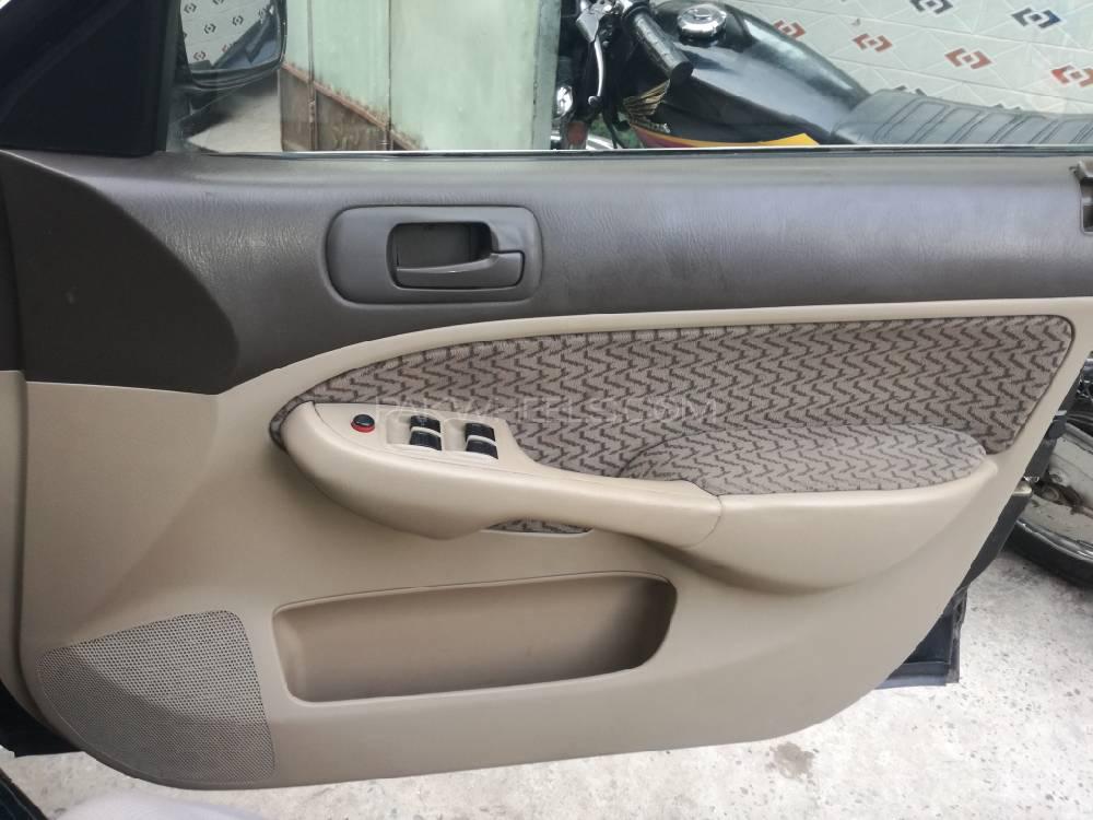 ہونڈا سوک 2004 for Sale in لاہور ہونڈا سوک 2004 for Sale in لاہور Image-15