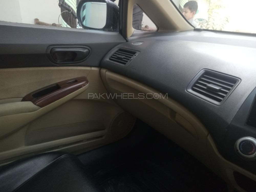 Honda Civic 2010 for Sale in Swabi Honda Civic 2010 for Sale in Swabi Image-17