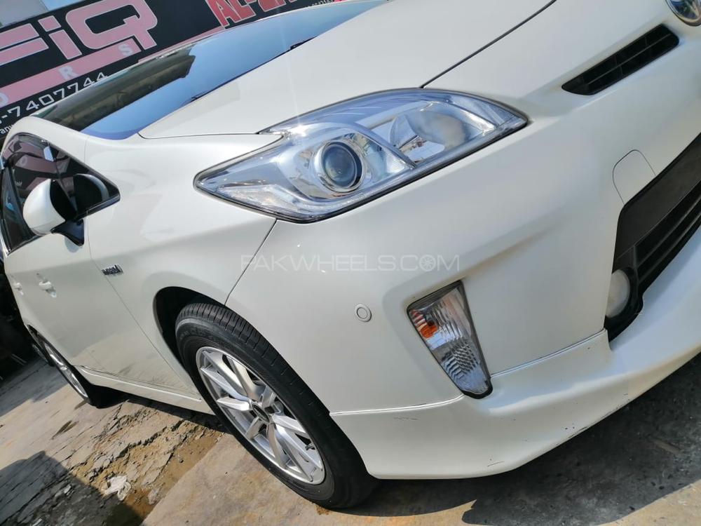 ٹویوٹا پریوس 2017 for Sale in گجرانوالہ ٹویوٹا پریوس 2017 for Sale in گجرانوالہ Image-6