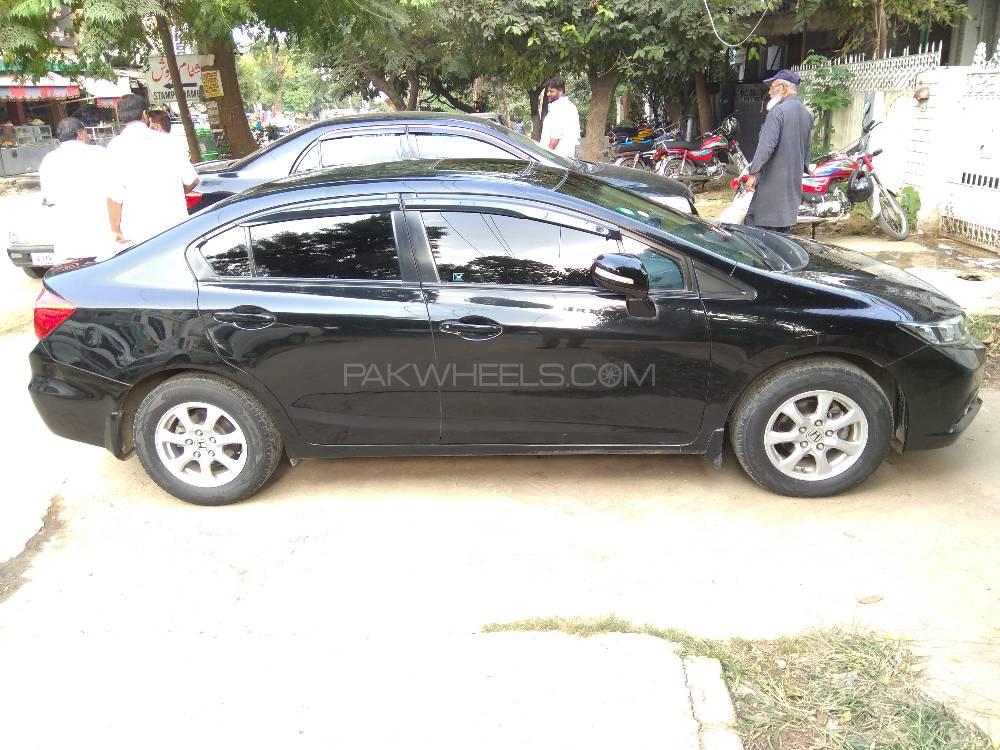 Honda Civic 2015 for Sale in Islamabad Honda Civic 2015 for Sale in Islamabad Image-4