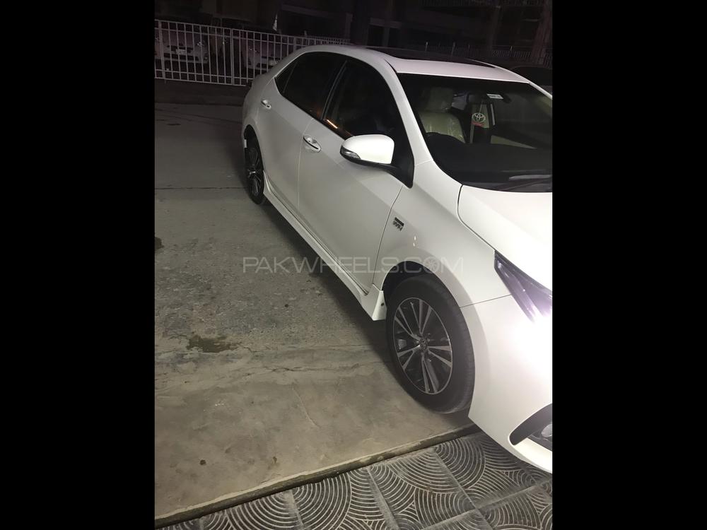 Toyota Corolla 2019 for Sale in Peshawar Toyota Corolla 2019 for Sale in Peshawar Image-4