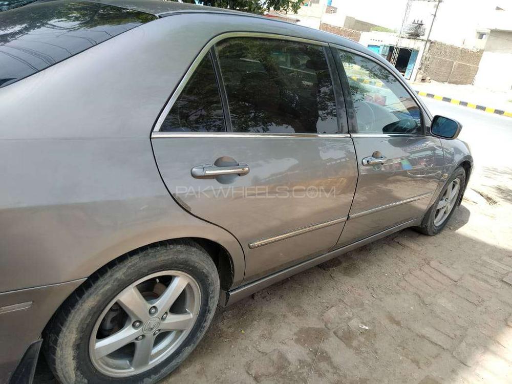 Honda Accord 2005 for Sale in Bahawalpur Honda Accord 2005 for Sale in Bahawalpur Image-2