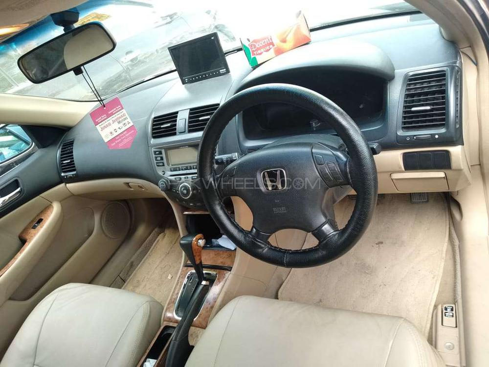 Honda Accord 2005 for Sale in Bahawalpur Honda Accord 2005 for Sale in Bahawalpur Image-5