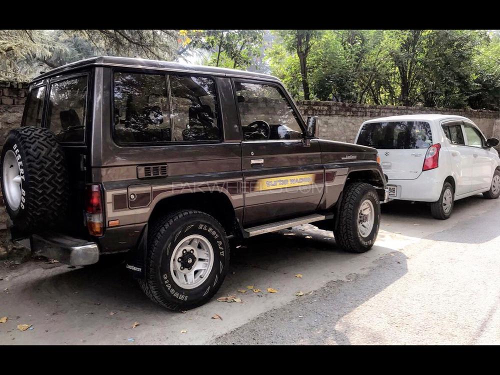Toyota Land Cruiser 1986 for Sale in Abbottabad Toyota Land Cruiser 1986 for Sale in Abbottabad Image-9
