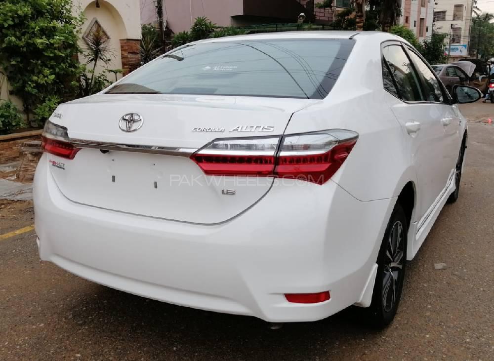 Toyota Corolla 2018 for Sale in Karachi Toyota Corolla 2018 for Sale in Karachi Image-2
